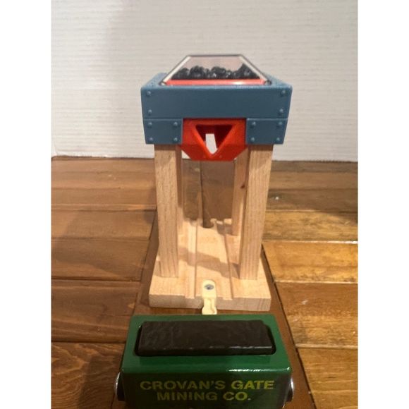 Thomas wooden track crosby coal with car - Picture 2 of 9